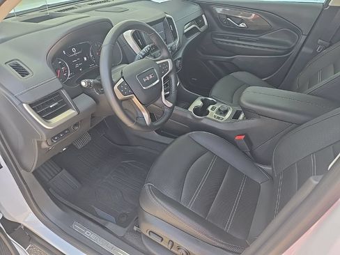Used 2023 GMC Terrain Denali w/ Denali Premium Package AWD/4WD image 17