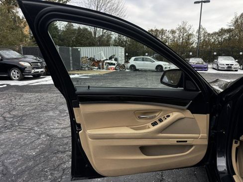 Used 2015 BMW 535i xDrive Sedan AWD/4WD image 20