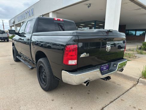 Used 2019 RAM 1500 Classic SLT AWD/4WD image 6
