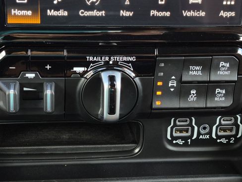 Used 2023 RAM 1500 Limited AWD/4WD image 34