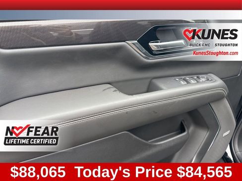 New 2026 GMC Yukon XL Elevation w/ Elevation Premium Package image 5