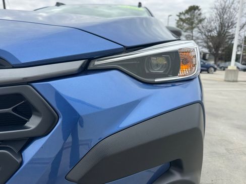 Certified 2025 Subaru Crosstrek 2.5i Premium image 30
