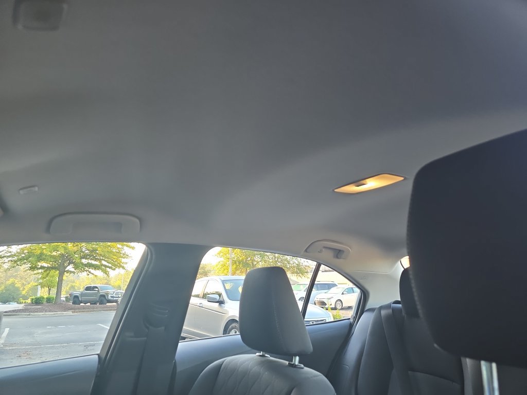 Used 2024 Toyota Corolla LE FWD image 29