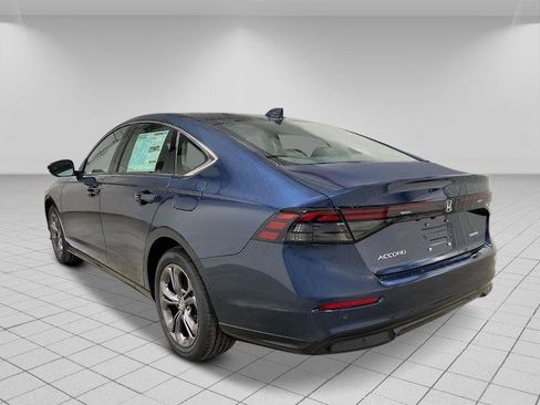 New 2025 Honda Accord EX-L image 3
