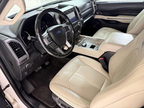 Used 2018 Ford Expedition Platinum RWD image 46