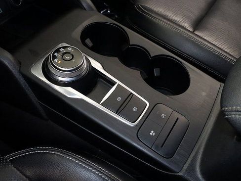 Used 2020 Ford Escape SEL image 20