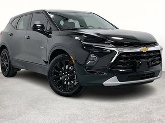 Used 2024 Chevrolet Blazer LT video 1