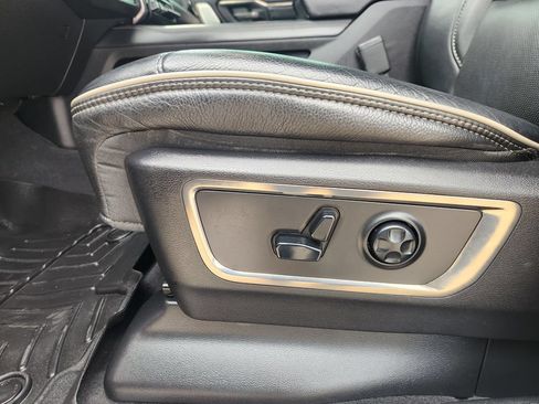 Used 2019 RAM 1500 Limited AWD/4WD image 25