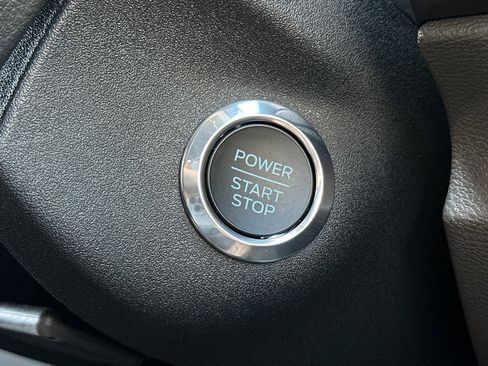 New 2025 Ford E-Transit 148 Medium Roof w/ Load Area Protection Package image 22