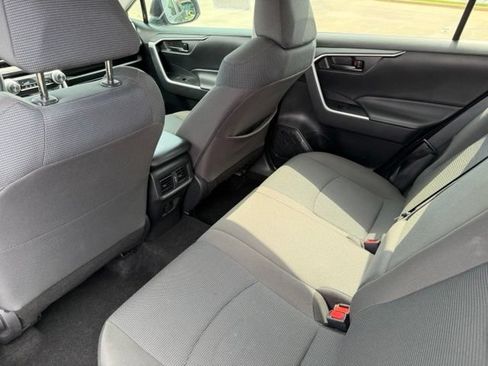 Used 2023 Toyota RAV4 LE FWD image 20