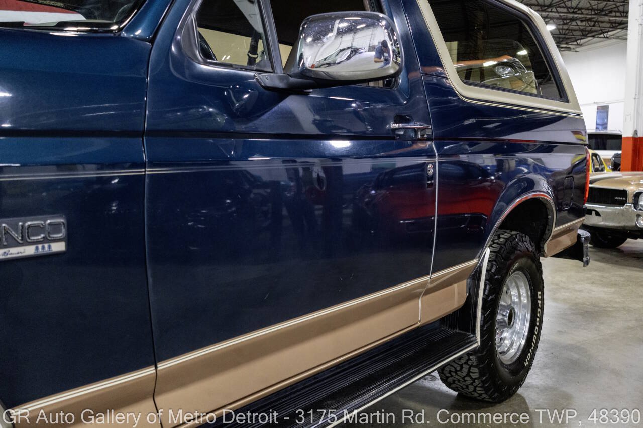 Used 1994 Ford Bronco Eddie Bauer AWD/4WD image 22