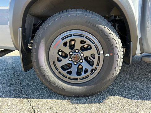 New 2026 Nissan Frontier Pro-X w/ Pro-X Convenience Package RWD image 17