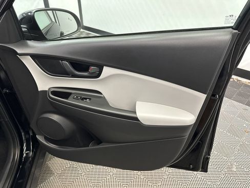 Used 2023 Hyundai Kona SEL FWD image 15