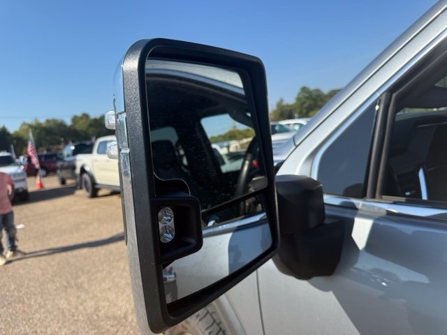 Used 2024 GMC Sierra 3500 Denali w/ Denali Reserve Package AWD/4WD image 35