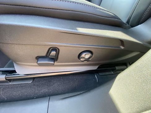 Used 2024 Alfa Romeo Stelvio Sprint image 12