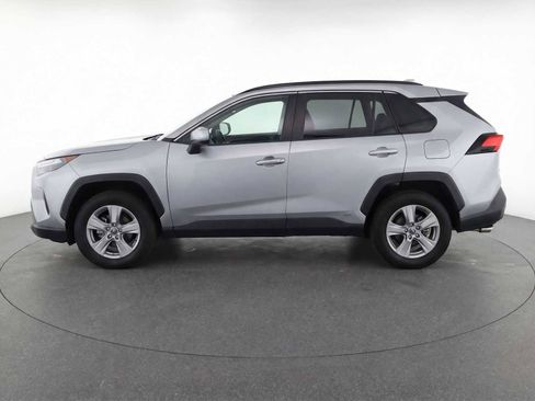 Used 2025 Toyota RAV4 XLE image 4