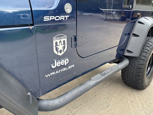 Used 2005 Jeep Wrangler Sport w/ 30" Tire & Wheel Group image 6