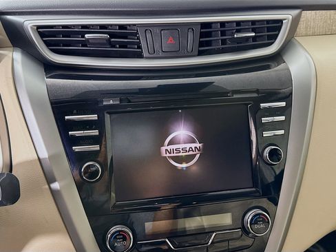 Used 2020 Nissan Murano SL w/ Cargo Package image 18