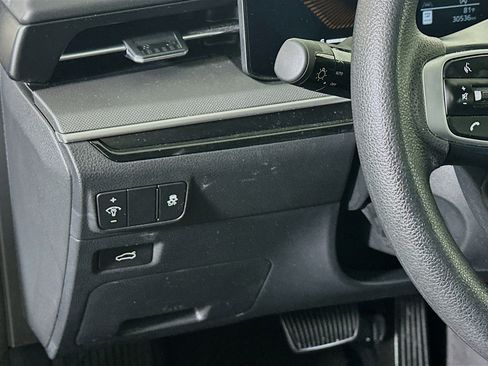 Used 2025 Kia K5 LXS image 17