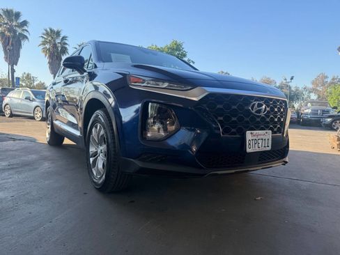 Used 2019 Hyundai Santa Fe SE image 24