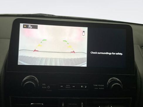 Used 2024 Nissan Armada SV AWD/4WD image 15