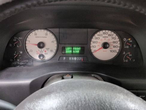 Used 2005 Ford F250 4x4 Crew Cab Super Duty image 30