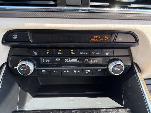 Used 2022 MAZDA CX-9 Signature AWD/4WD image 36