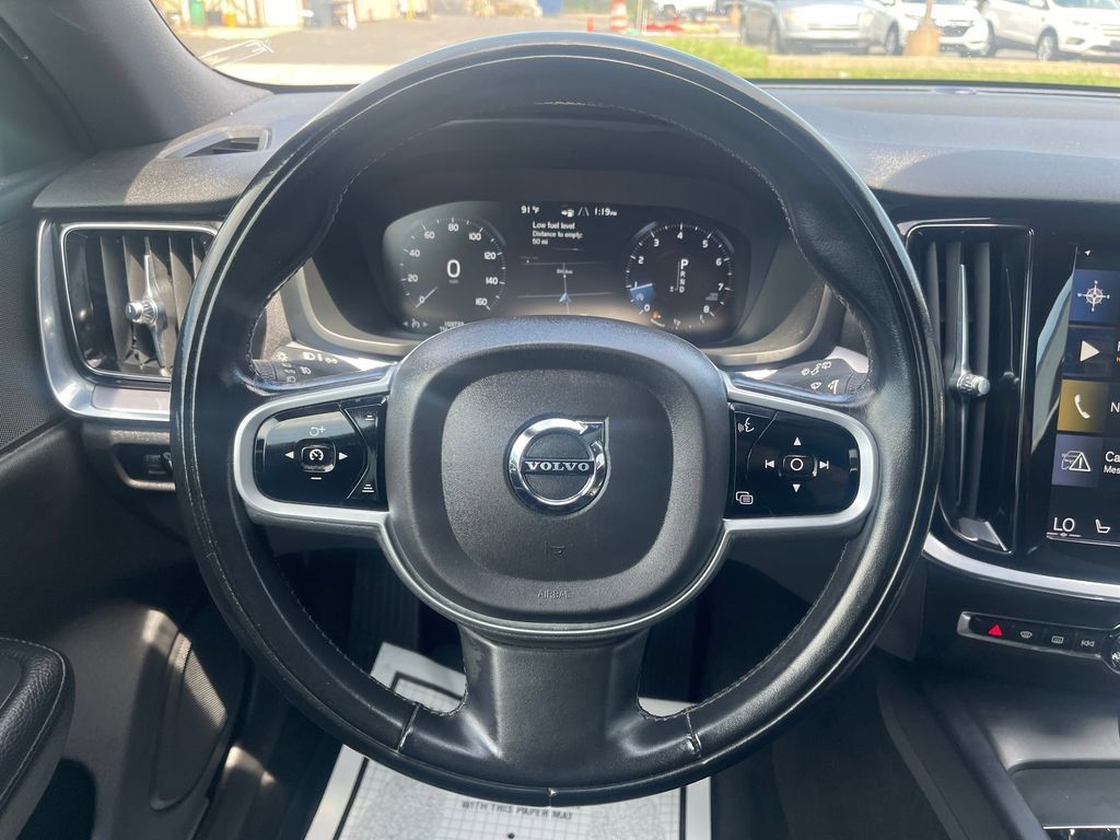 Used 2020 Volvo V60 T5 Cross Country w/ Protection Package AWD/4WD image 24