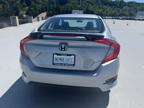 Used 2018 Honda Civic LX image 5