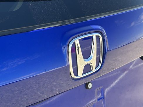 Used 2025 Honda CR-V LX image 10
