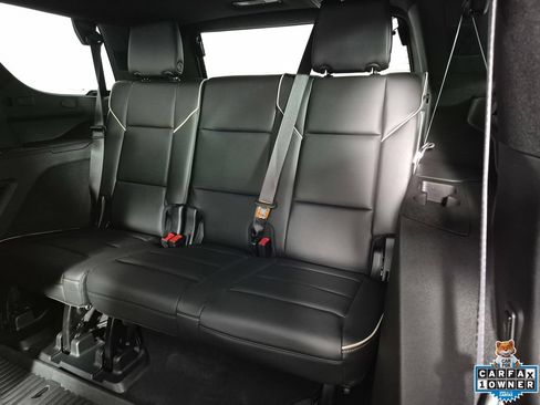 Used 2023 Cadillac Escalade Premium Luxury w/ Performance Package AWD/4WD image 29