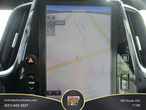 Used 2022 Toyota Prius Prime XLE FWD image 9