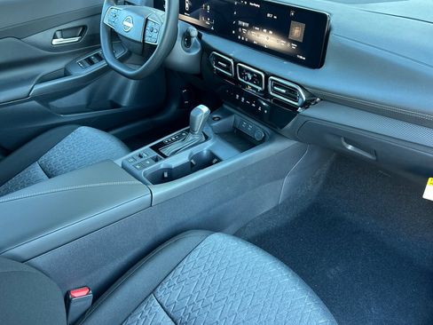 New 2026 Nissan Sentra SV w/ Floor Mat Package FWD image 12