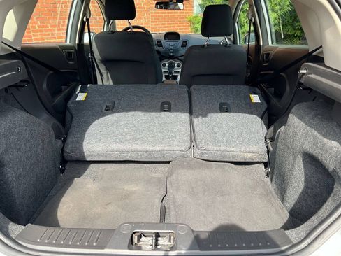 Used 2019 Ford Fiesta SE FWD image 30