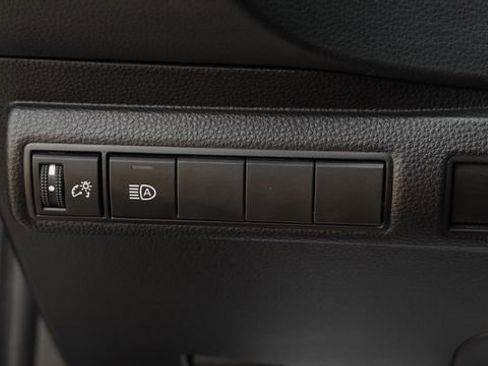 Used 2024 Toyota Corolla SE w/ SE Premium Package image 19