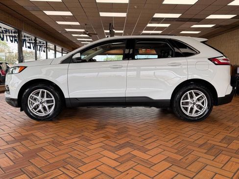 Used 2023 Ford Edge SEL w/ Convenience Package AWD/4WD image 5