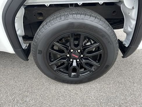 Used 2023 GMC Sierra 1500 Elevation AWD/4WD image 32
