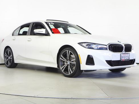 Used 2023 BMW 330i Sedan w/ Driving Assistance Package RWD image 4