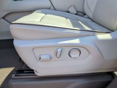 Certified 2024 GMC Yukon Denali AWD/4WD image 17