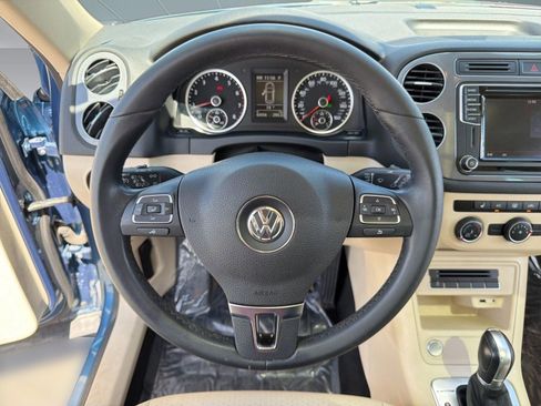 Used 2017 Volkswagen Tiguan Wolfsburg Edition AWD/4WD image 17