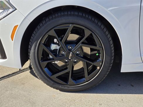 New 2026 Kia K5 GT-Line image 8