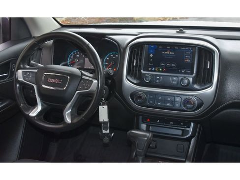 Used 2019 GMC Canyon SLE w/ SLE Convenience Package image 15