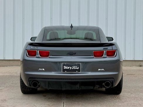 Used 2010 Chevrolet Camaro SS w/ RS Package RWD image 5