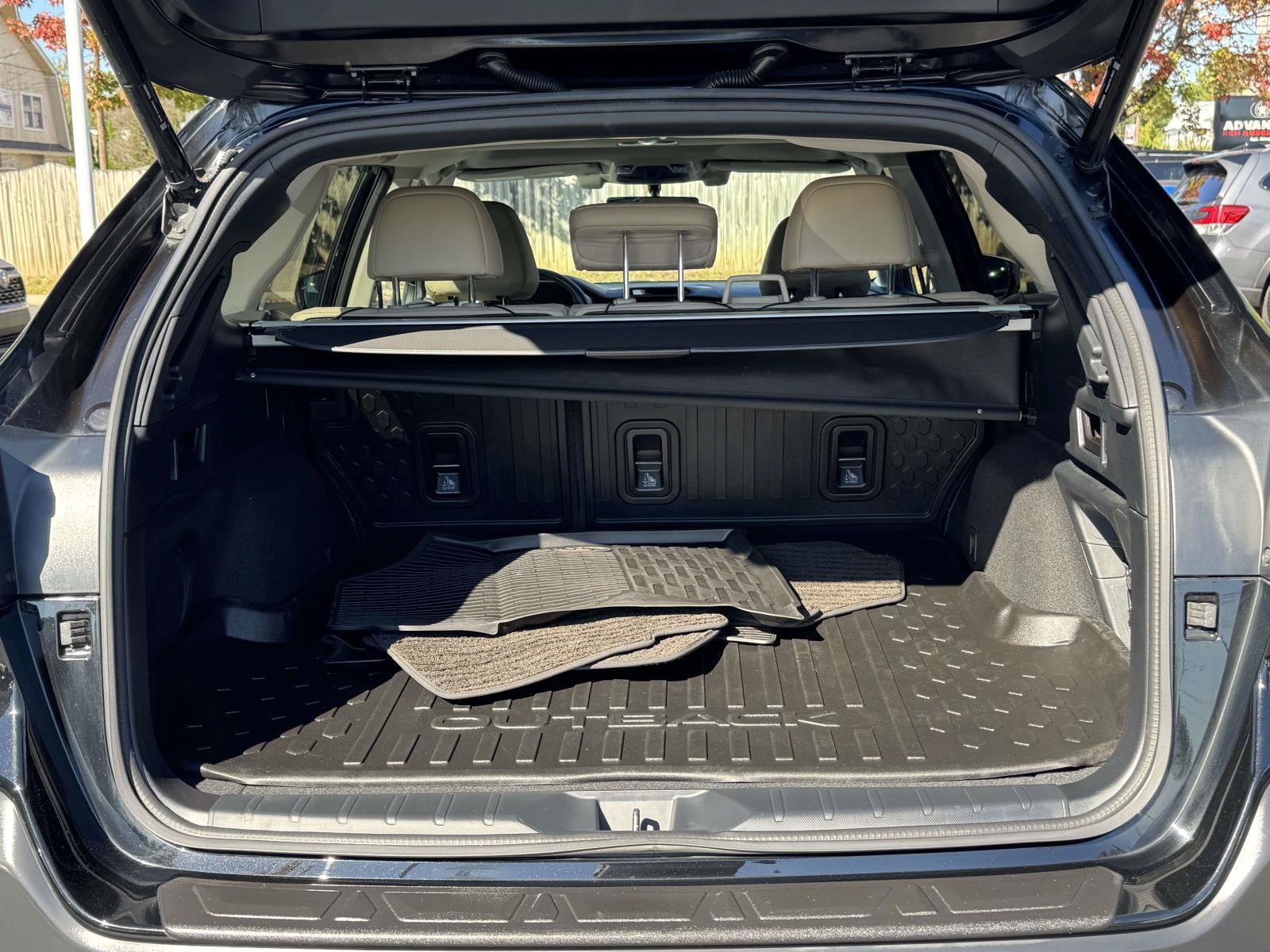 Used 2021 Subaru Outback Limited w/ Popular Package #2 AWD/4WD image 12