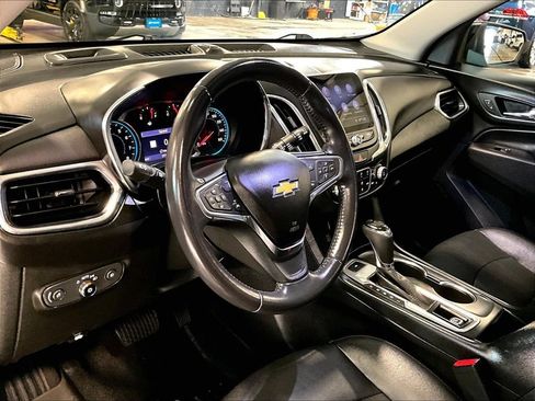 Used 2021 Chevrolet Equinox LT AWD/4WD image 8