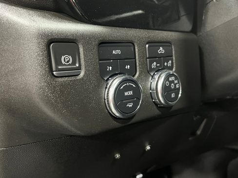 Certified 2023 GMC Sierra 1500 Elevation image 15