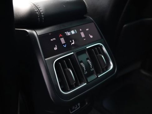 Used 2023 Maserati Grecale GT image 22