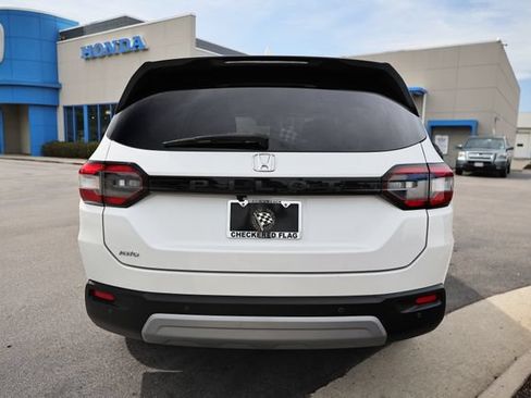 Used 2023 Honda Pilot EX-L image 10