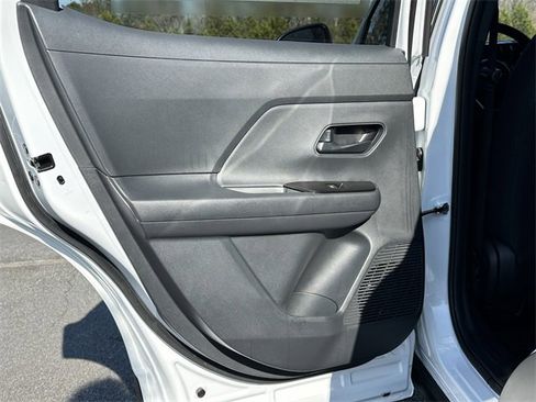 New 2026 Nissan Kicks S image 16