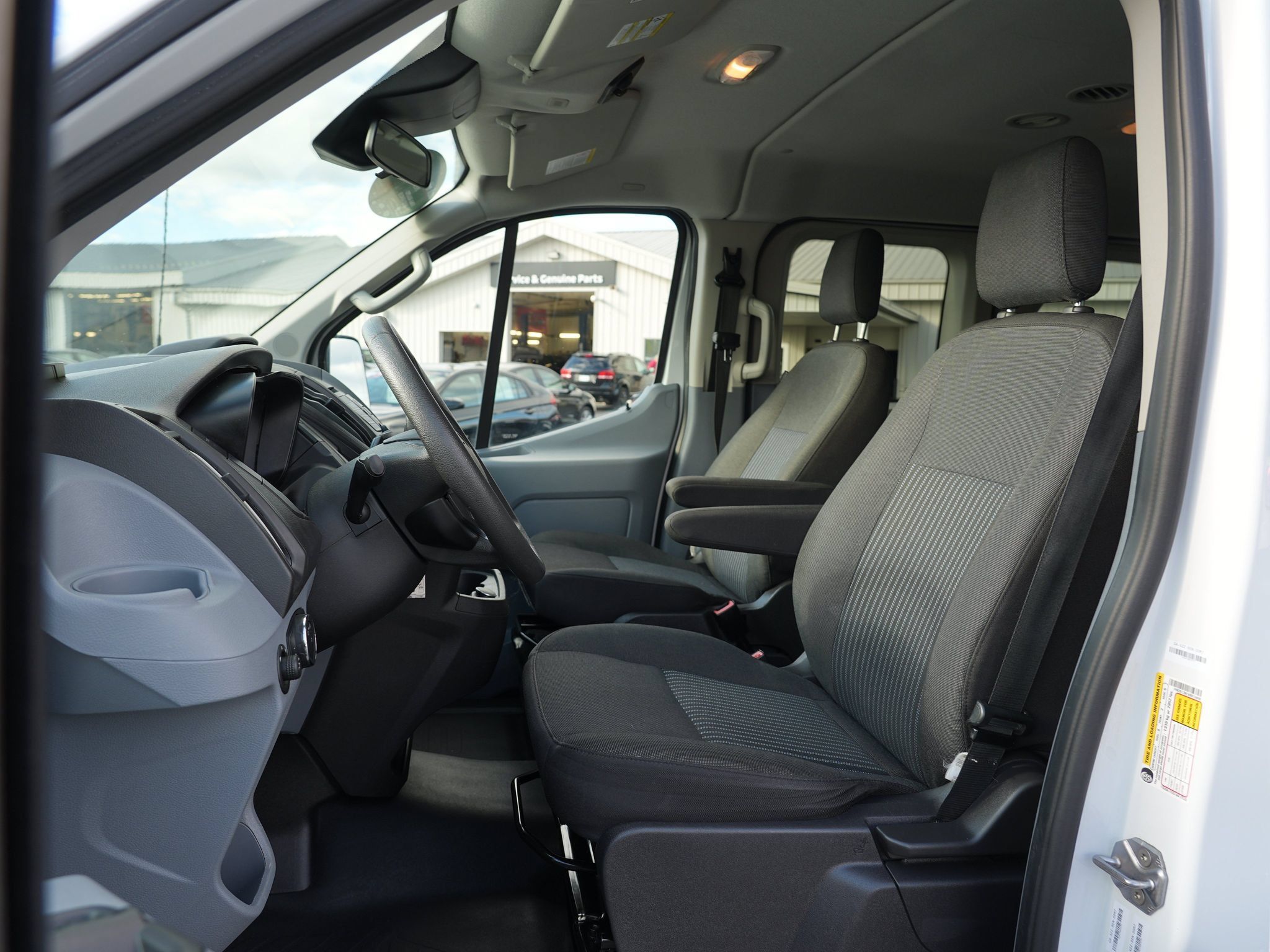 Used 2019 Ford Transit 150 XL RWD image 12